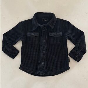 Little Bipsy Thermal Shacket in Black. Size 18-24M.